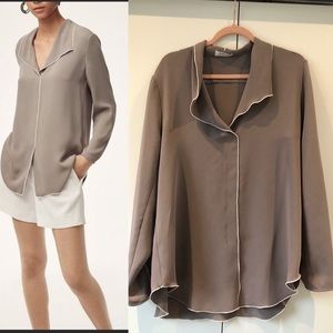 Babaton Tops - Aritzia Babaton Rena satin crepe blouse sz L Babaton Tops - Aritzia Babaton Rena satin crepe blouse sz L